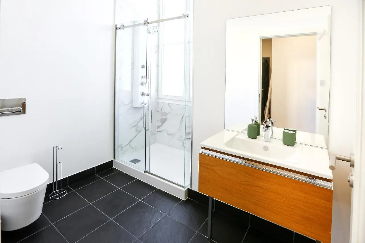 Ice Cream Call Apartments Faro