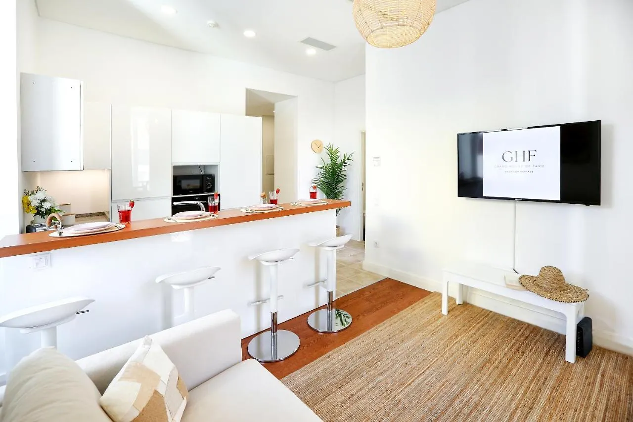 Ice Cream Call Apartments Faro